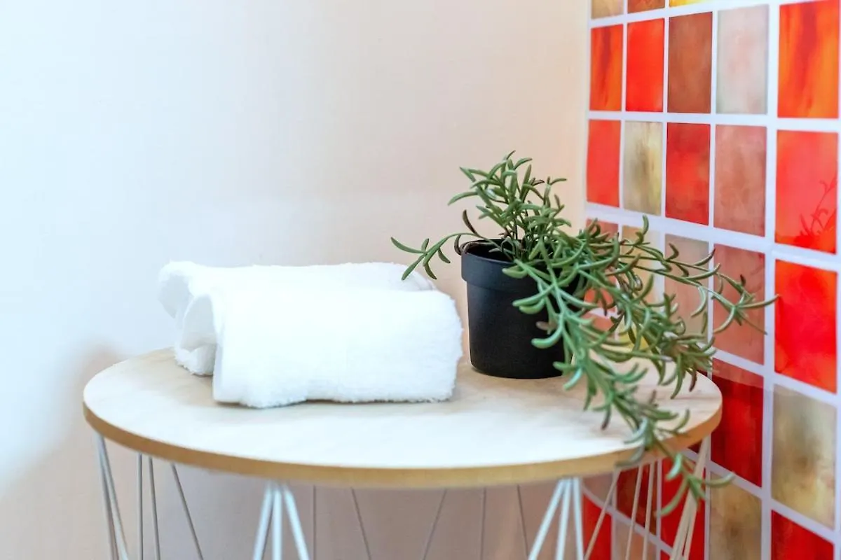 Le Nid Chromatique, Hyper Centre Palaiseau Apartment
