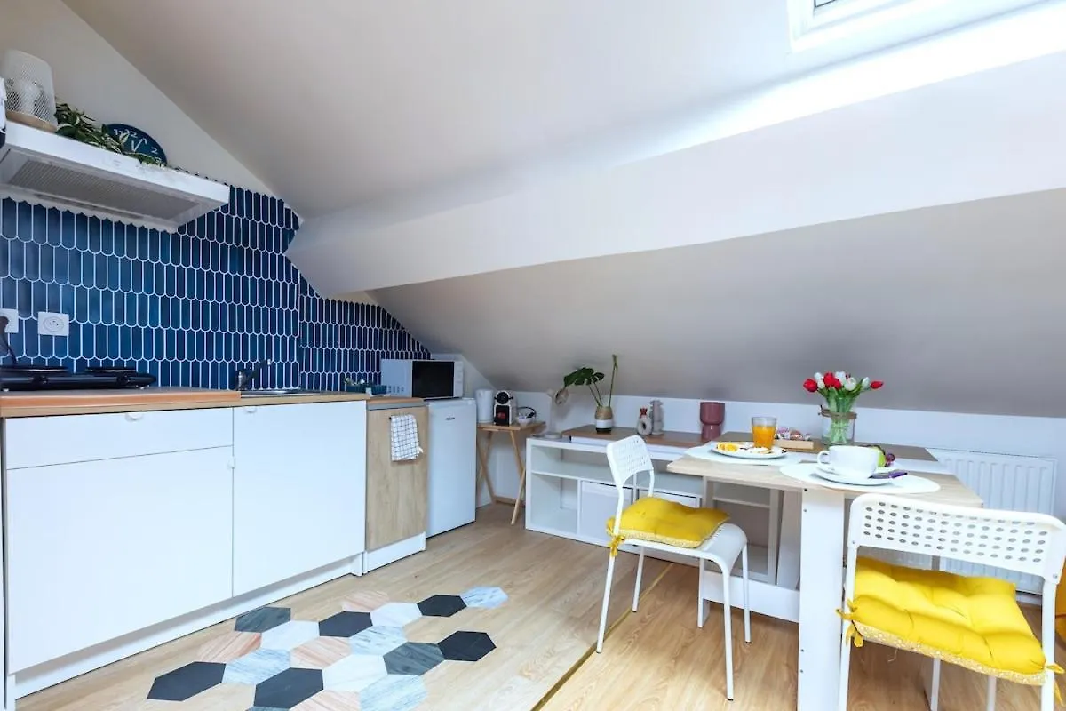 Le Nid Chromatique, Hyper Centre Palaiseau Apartment